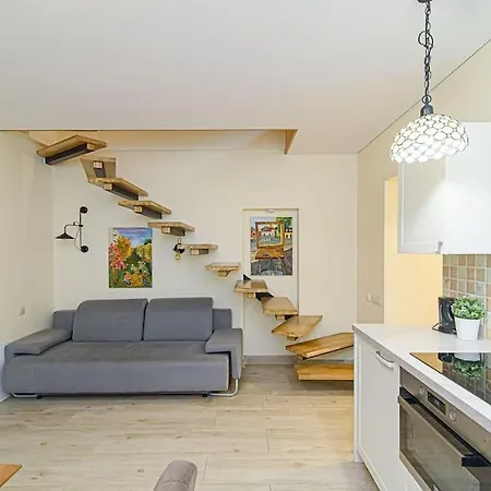 2 Floor-apartment In New Town
